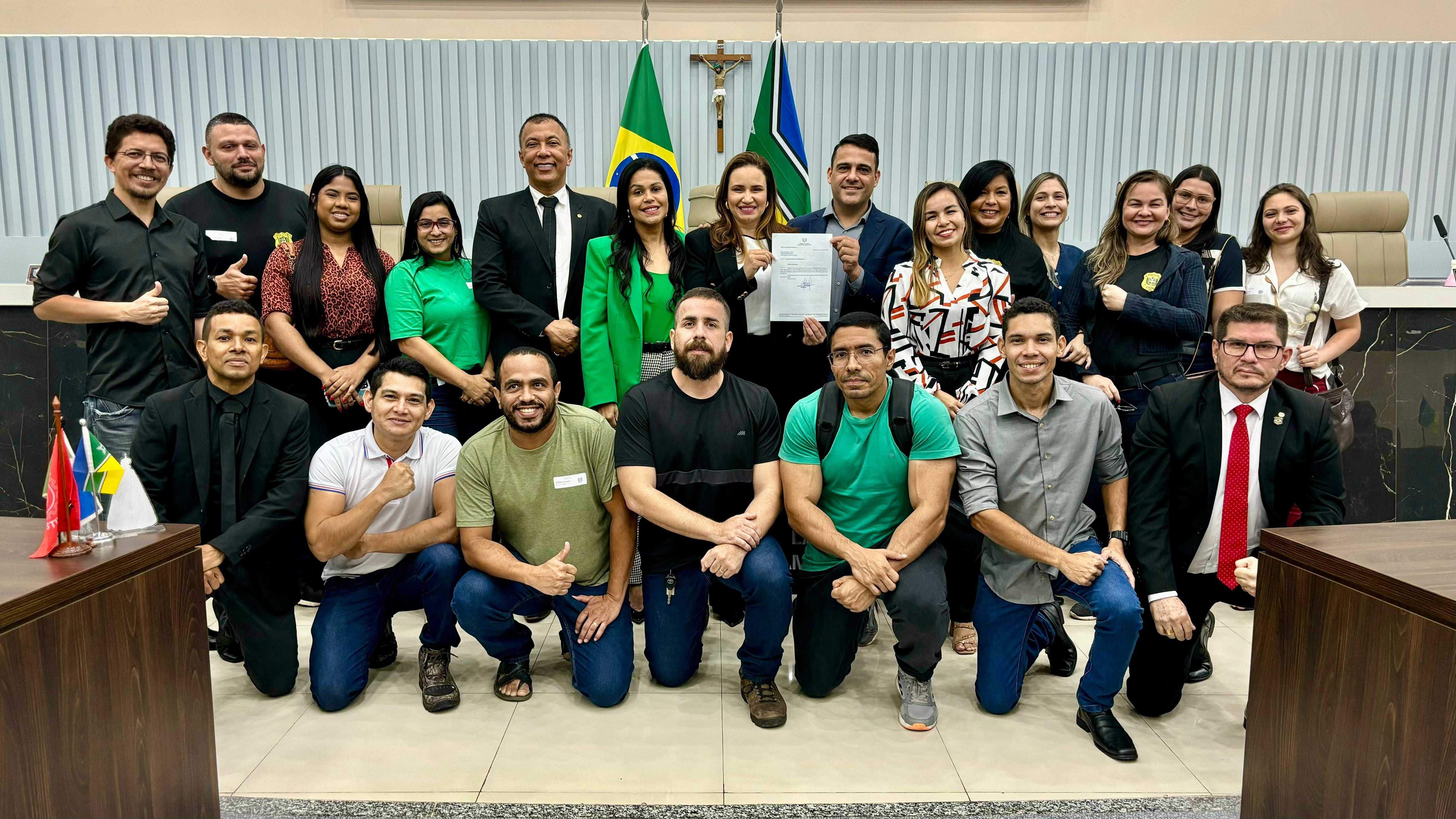 APÓS APROVAÇÃO DE PROJETO DE LEI DE INICIATIVA DO GOVERNADOR CLÉCIO LUIS, POLICIAL CIVIL PODERÁ EXERCER CARGO DE PROFESSOR